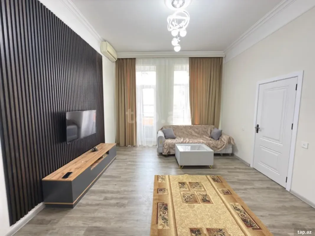 Kirayə verilir 2 otaqlı mənzil 55 m²