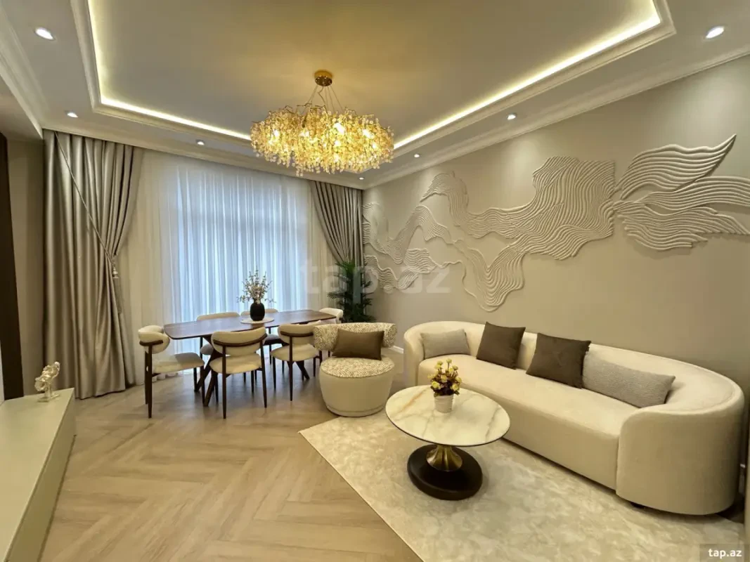 Satılır 3 otaqlı yeni tikili 138 m²