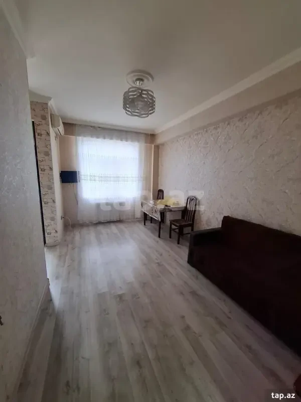 Kirayə verilir 2 otaqlı yeni tikili 50 m²