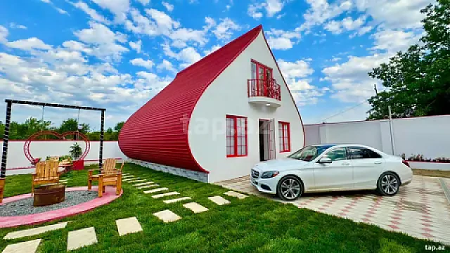 Kirayə verilir 3 otaqlı həyət evi 80 m² — Qəbələ 3 otaq 80.00 m²
