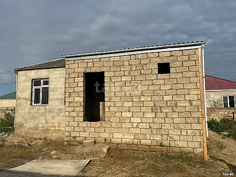 Satılır 3 otaqlı həyət evi 70 m² — Bakı 3 otaq 70.00 m²