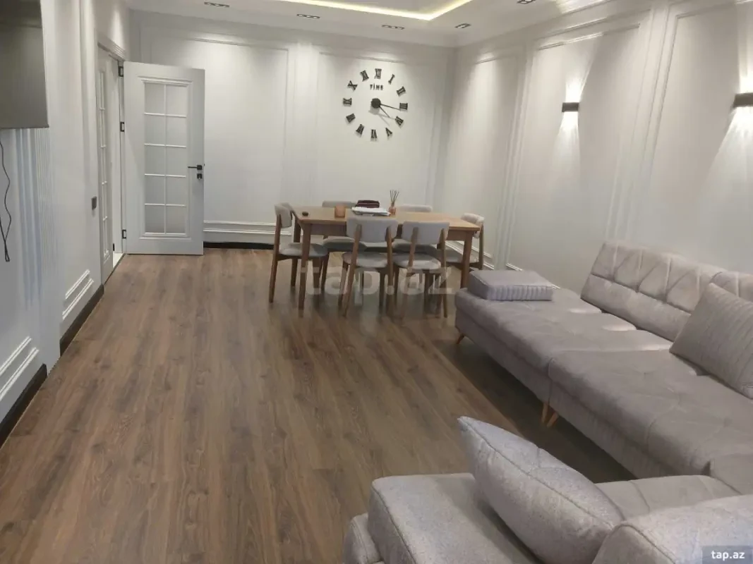 Kirayə verilir 2 otaqlı yeni tikili 80 m²