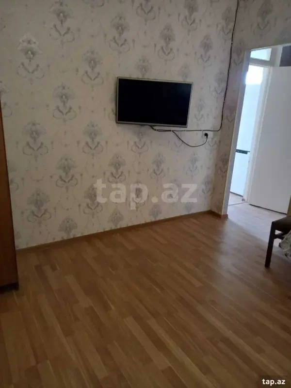 Kirayə verilir 2 otaqlı həyət evi 60 m²