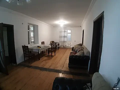 Satılır 3 otaqlı həyət evi 100 m² — Bakı 3 otaq 100.00 m²