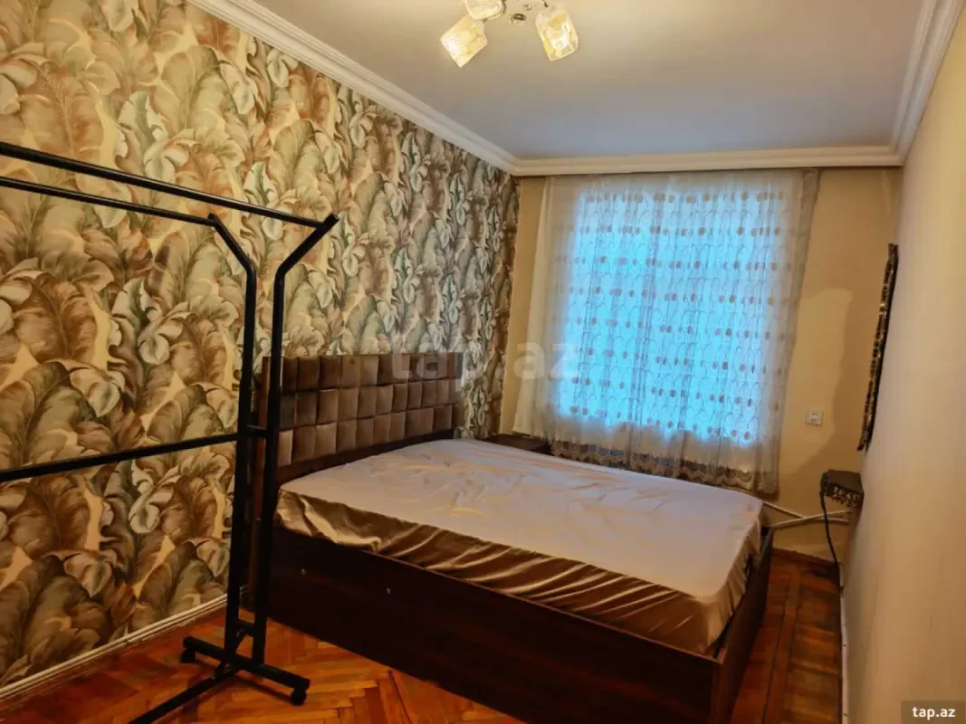 Kirayə verilir 3 otaqlı yeni tikili 70 m²