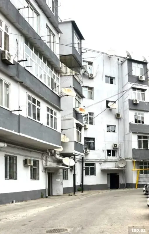 Satılır 3 otaqlı mənzil 70 m²