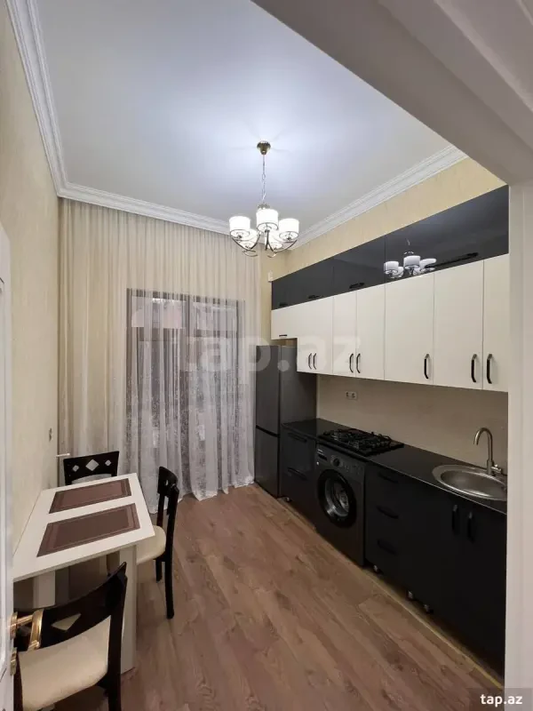 Kirayə verilir 2 otaqlı yeni tikili 70 m²