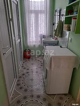 Satılır 3 otaqlı həyət evi 200 m² — Şəki 3 otaq 200.00 m²