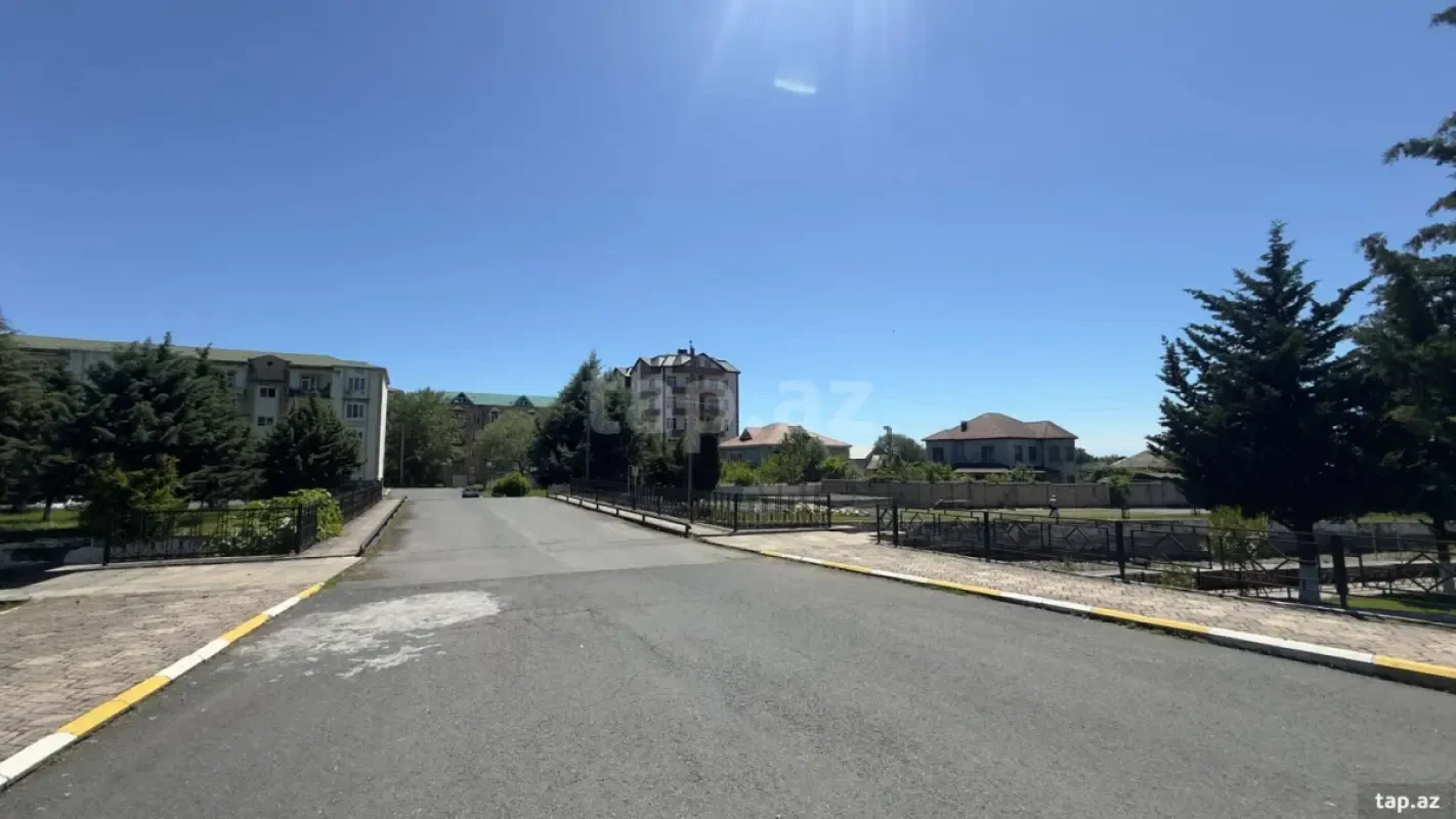 Satılır 2 otaqlı yeni tikili 76 m²