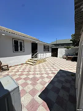 Kirayə verilir 3 otaqlı həyət evi 90 m² — Bakı 3 otaq 90.00 m²