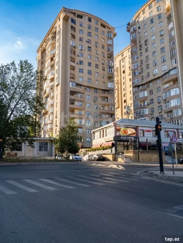 Satılır 3 otaqlı yeni tikili 65 m²