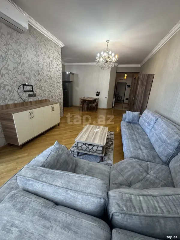 Kirayə verilir 2 otaqlı yeni tikili 67 m²