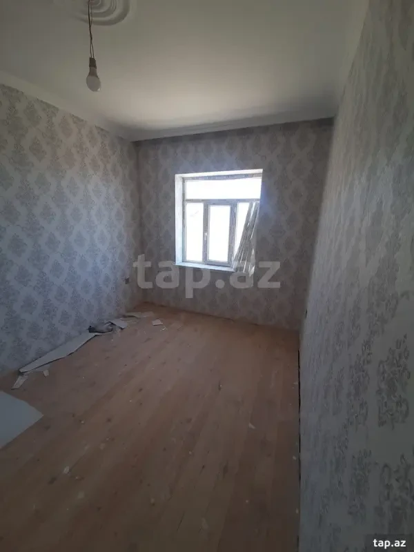 Satılır 5 otaqlı həyət evi 150 m²