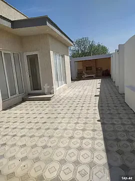 Kirayə verilir 3 otaqlı həyət evi 3 m² — Bakı, Şüvəlan 3 otaq 3.00 m²