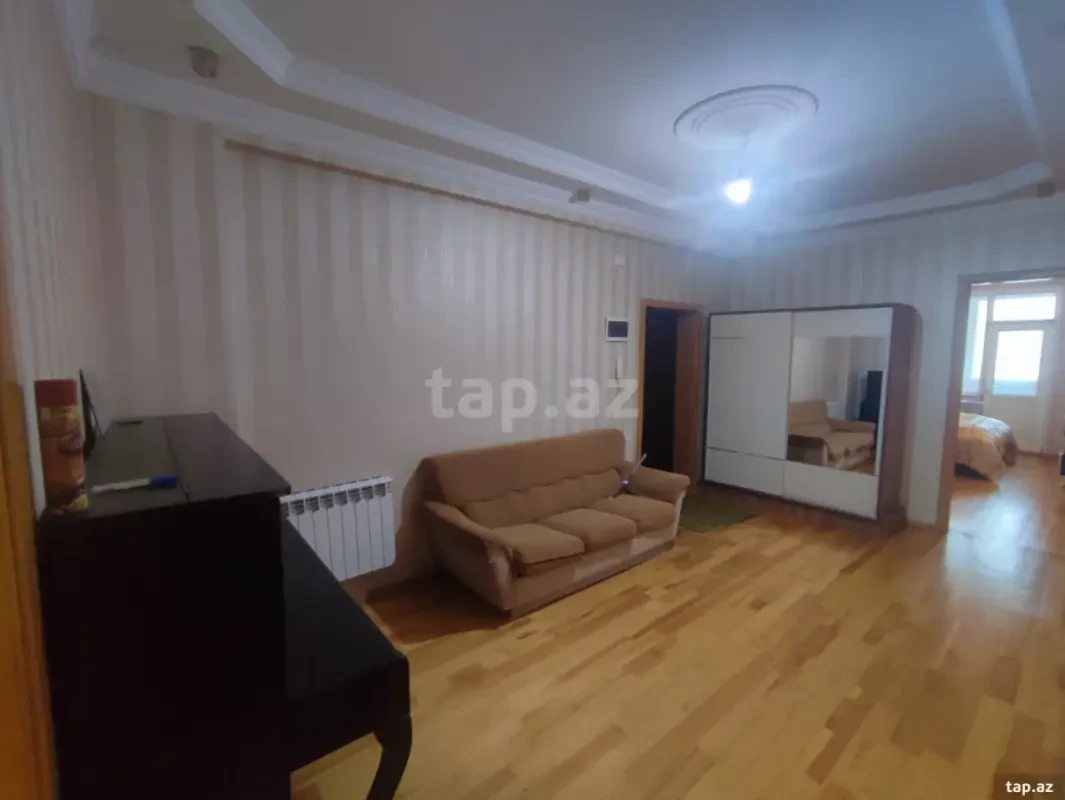 Satılır 3 otaqlı yeni tikili 123 m²