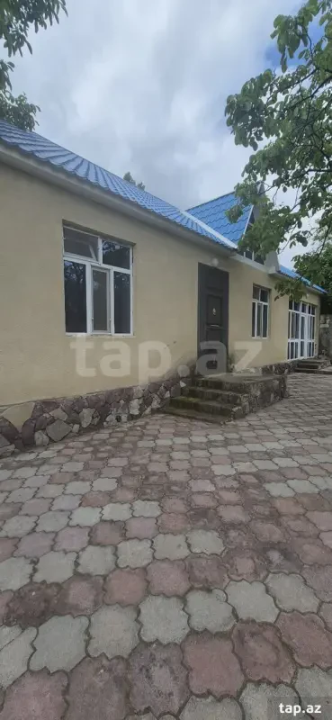 Kirayə verilir 3 otaqlı həyət evi 150 m²