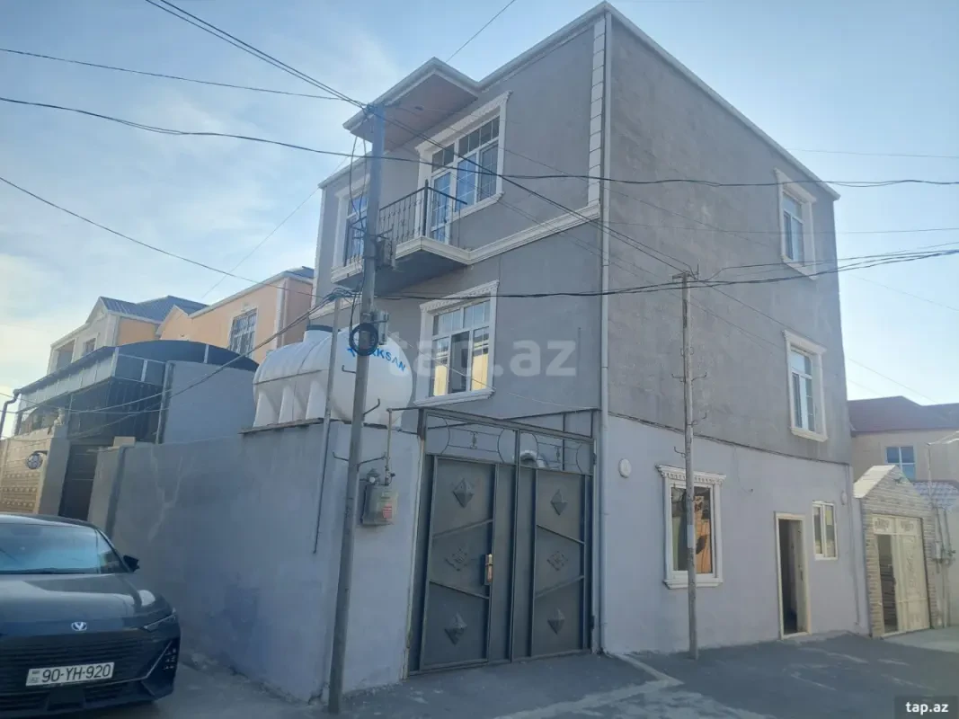 Satılır 6 otaqlı həyət evi 170 m²
