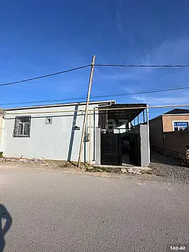 Satılır 3 otaqlı həyət evi 70 m² — Bakı 3 otaq 70.00 m²