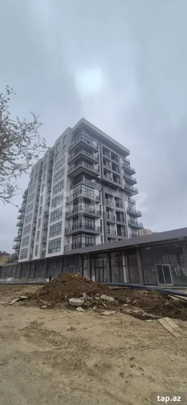 Kirayə verilir 3 otaqlı yeni tikili 124 m²