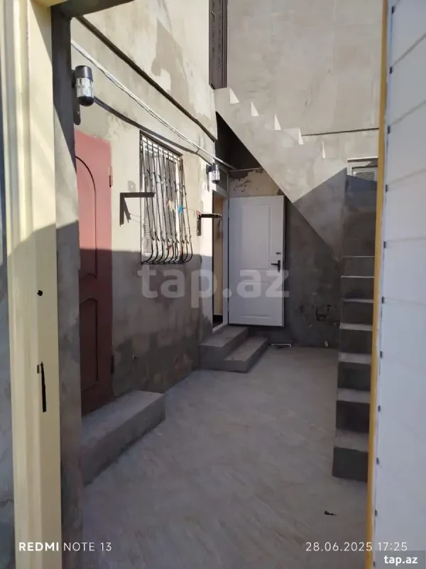 Kirayə verilir 2 otaqlı yeni tikili 70 m²