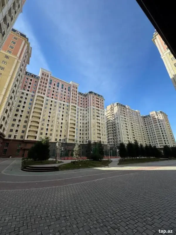 Satılır 2 otaqlı yeni tikili 86 m²