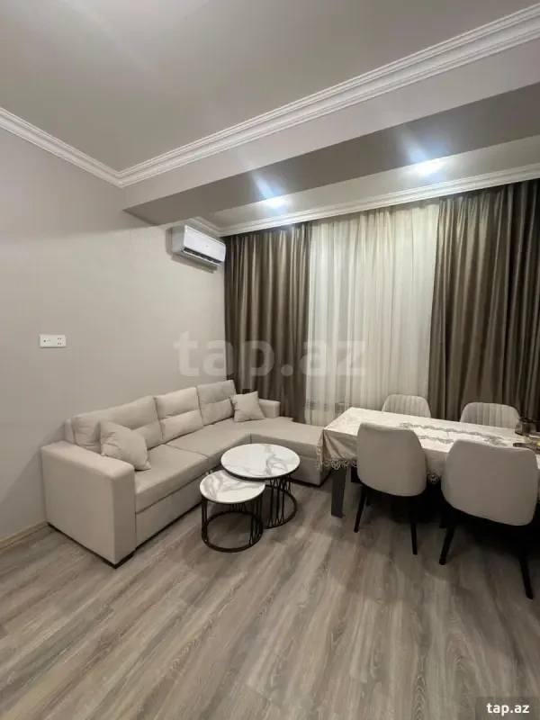 Kirayə verilir 2 otaqlı yeni tikili 65 m²
