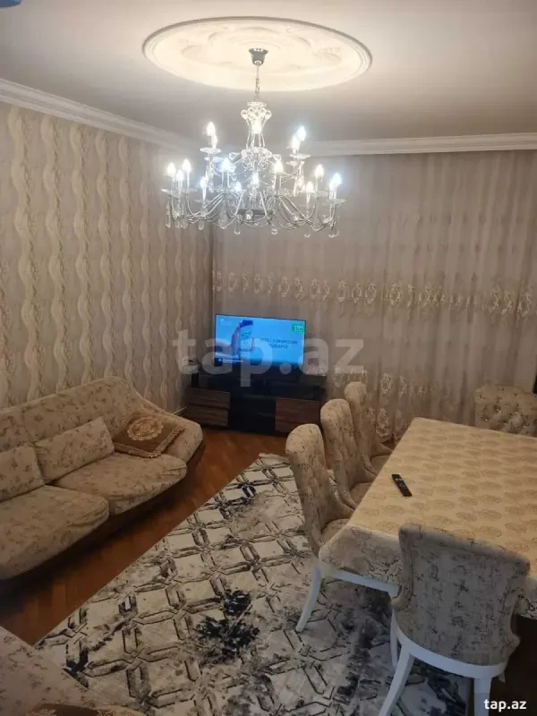 Kirayə verilir 2 otaqlı yeni tikili 70 m²