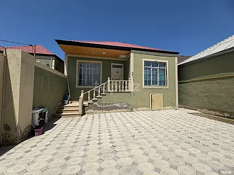 Satılır 3 otaqlı həyət evi 80 m² — Bakı 3 otaq 80.00 m²