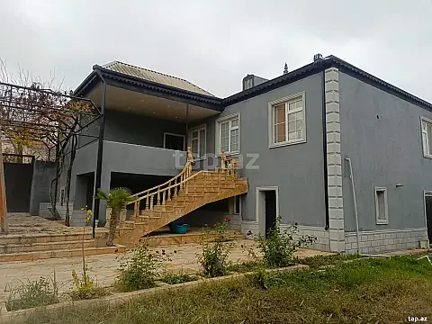 Satılır 6 otaqlı həyət evi 210 m² — Bakı 6 otaq 210.00 m²