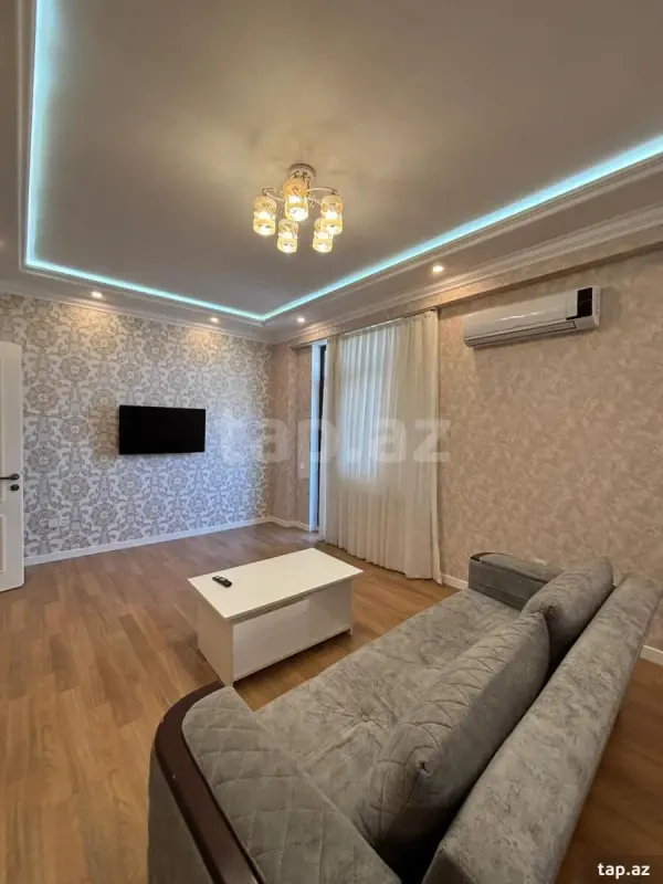 Kirayə verilir 3 otaqlı yeni tikili 125 m²