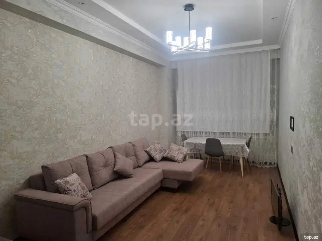 Kirayə verilir 3 otaqlı yeni tikili 85 m²