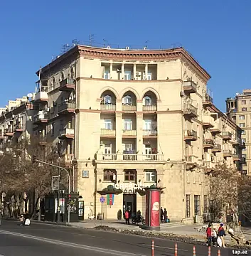 Kirayə verilir 2 otaqlı mənzil 75 m² — Bakı, İnşaatçılar 2 otaq 75.00 m²
