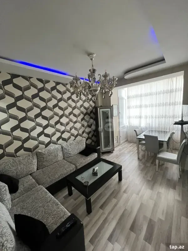 Kirayə verilir 2 otaqlı yeni tikili 60 m²