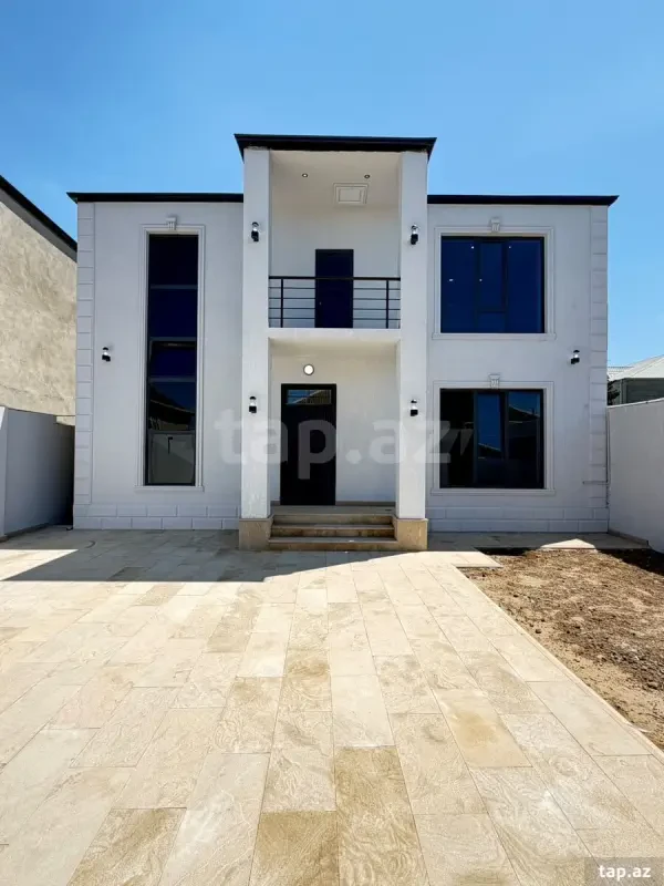 Satılır 5 otaqlı həyət evi 155 m²
