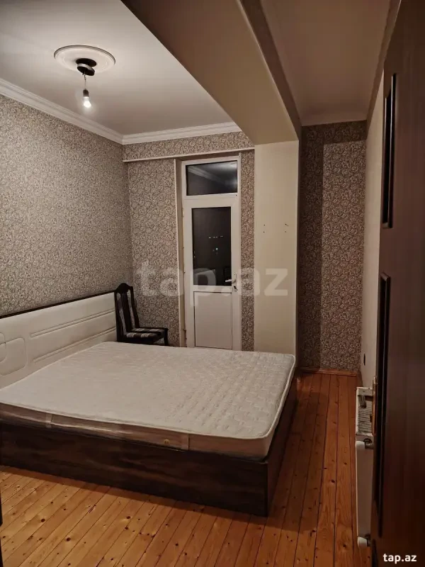 Kirayə verilir 2 otaqlı yeni tikili 60 m²