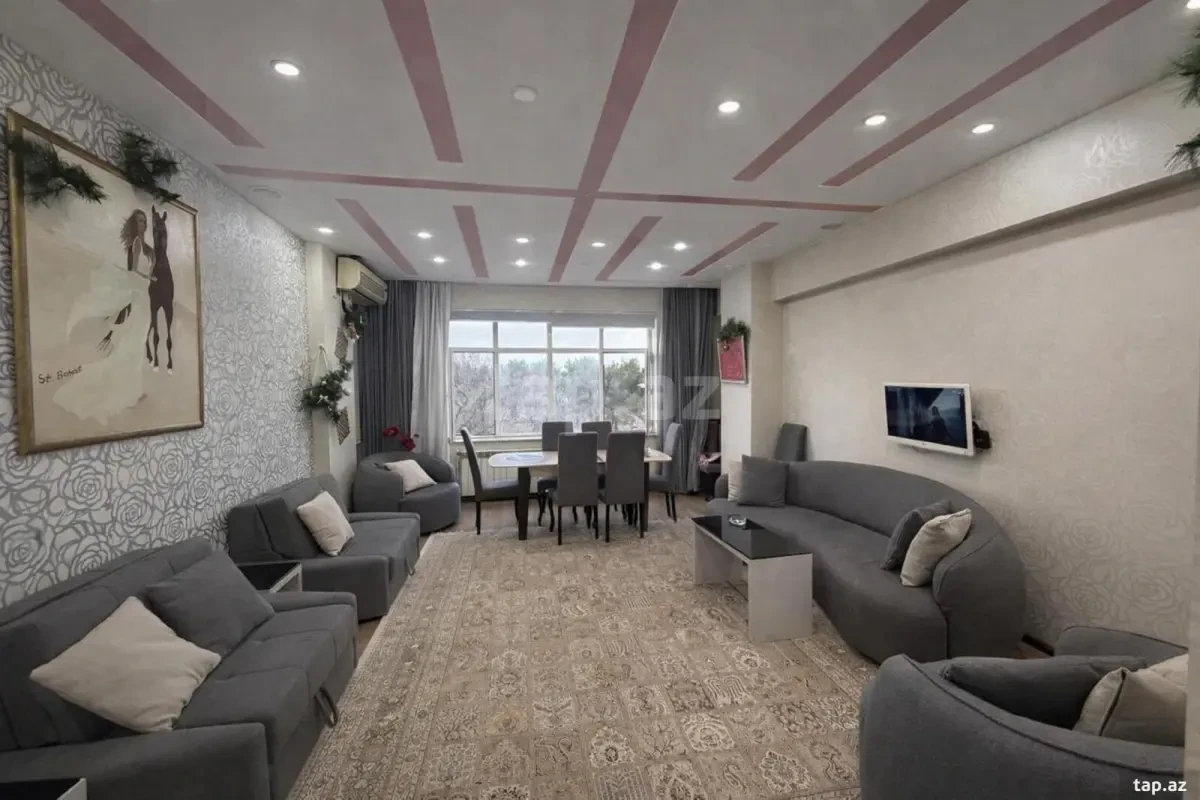 Satılır 3 otaqlı yeni tikili 110 m²