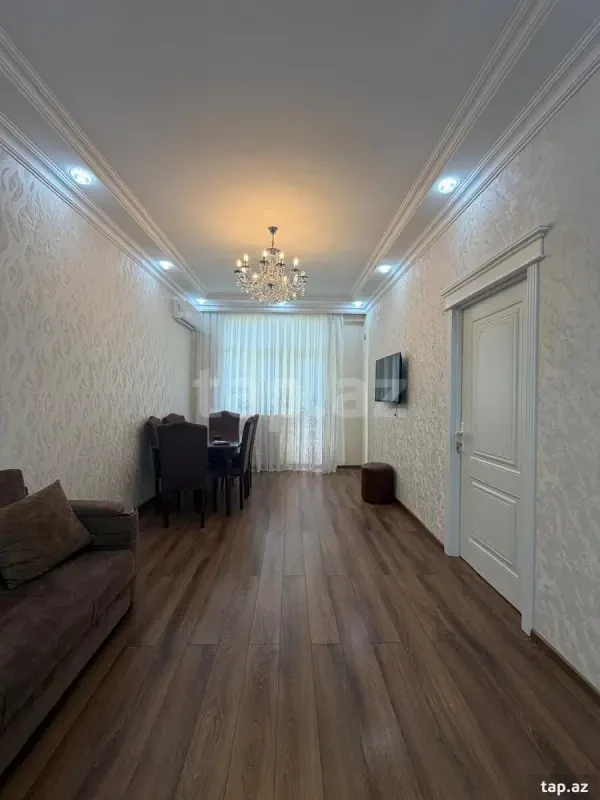 Satılır 3 otaqlı yeni tikili 84 m²