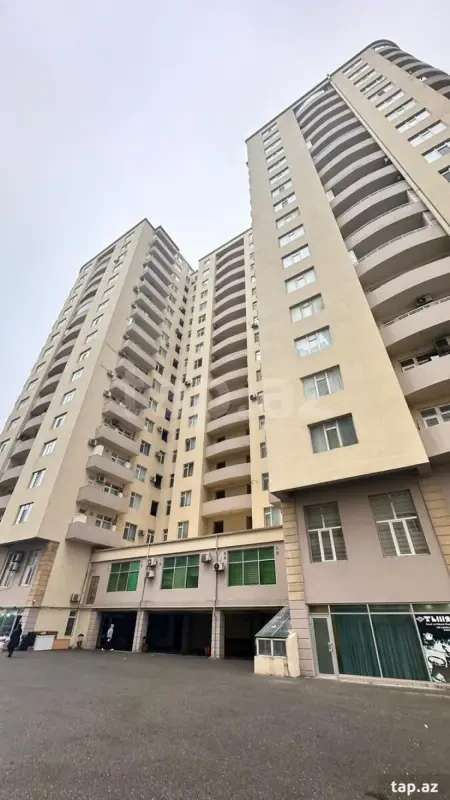 Satılır 4 otaqlı yeni tikili 156 m²