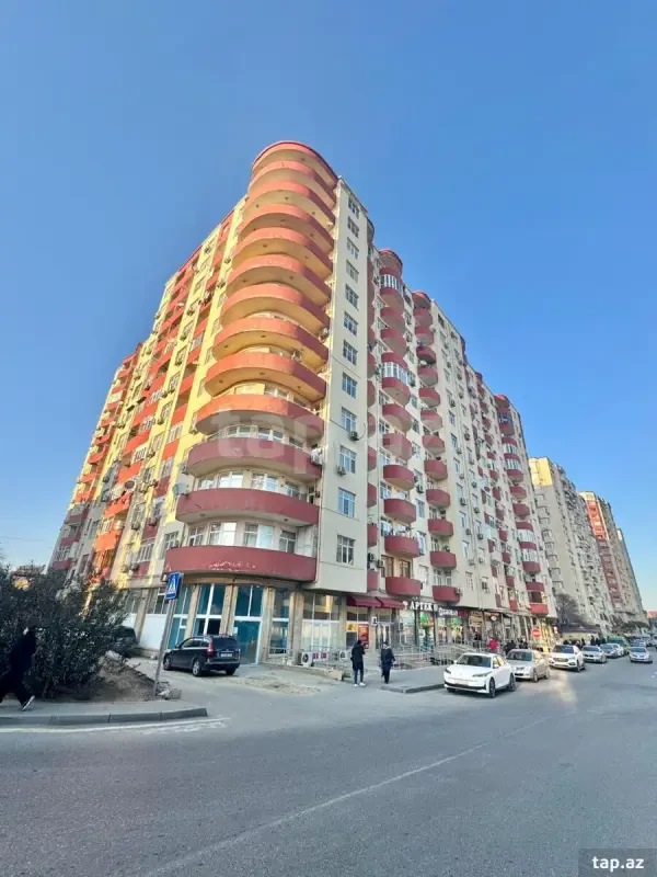 Satılır 4 otaqlı yeni tikili 161 m²
