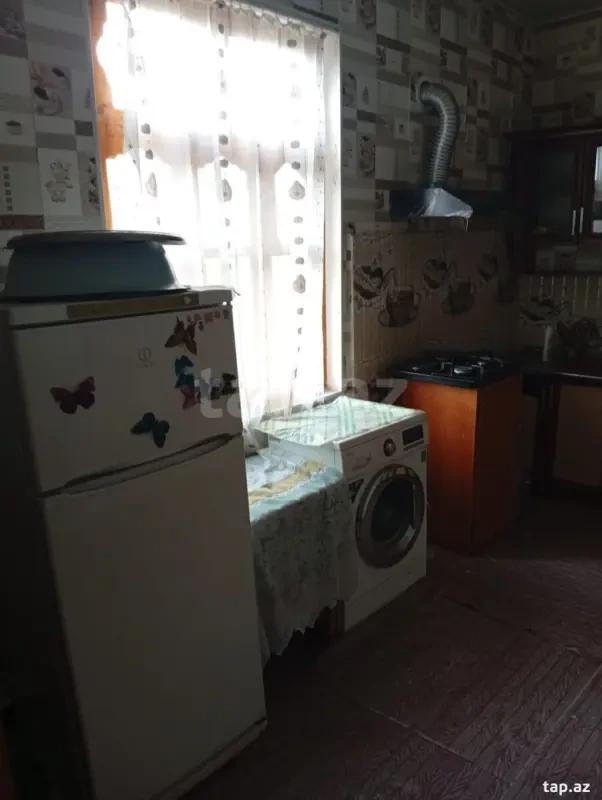 Kirayə verilir 2 otaqlı həyət evi 10 m²