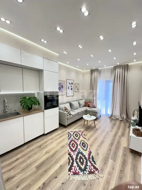 Kirayə verilir 2 otaqlı yeni tikili 43 m²