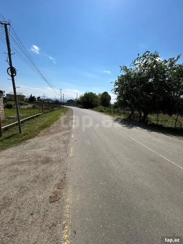 Satılır 3 otaqlı həyət evi 8 m²