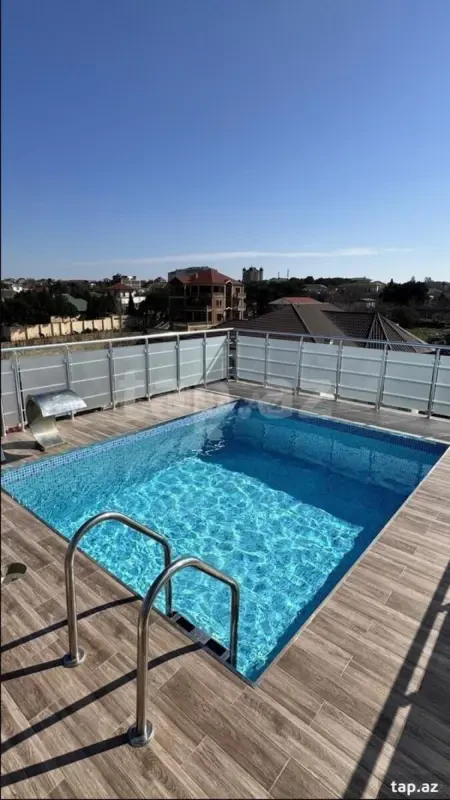 Kirayə verilir 5 otaqlı həyət evi 6000 m²