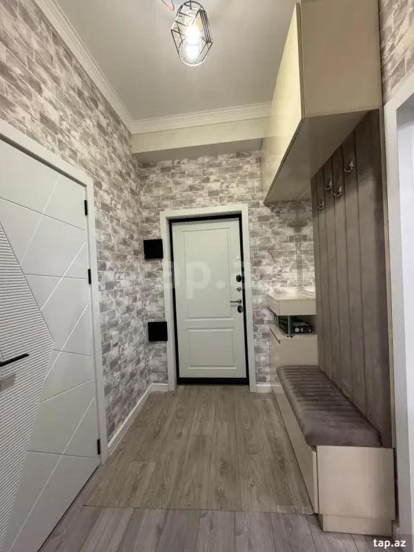 Kirayə verilir 2 otaqlı yeni tikili 60 m²