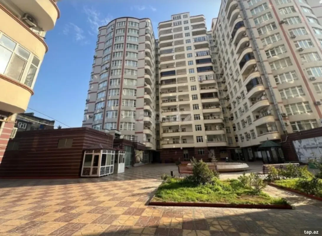 Kirayə verilir 2 otaqlı yeni tikili 90 m²