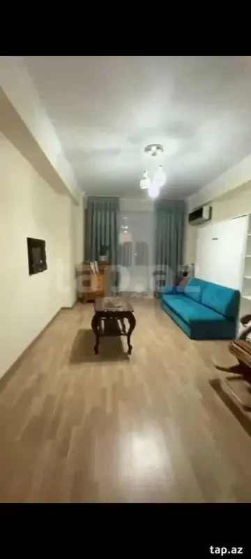 Kirayə verilir 2 otaqlı yeni tikili 70 m²