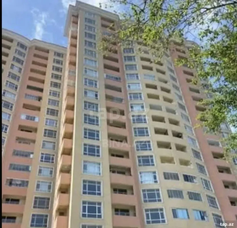 Satılır 2 otaqlı yeni tikili 70 m²