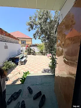 Satılır 3 otaqlı həyət evi 220 m² — Bakı, Ramana 3 otaq 220.00 m²
