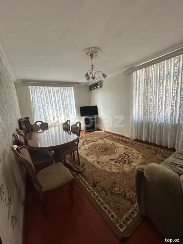 Kirayə verilir 2 otaqlı mənzil 45 m²