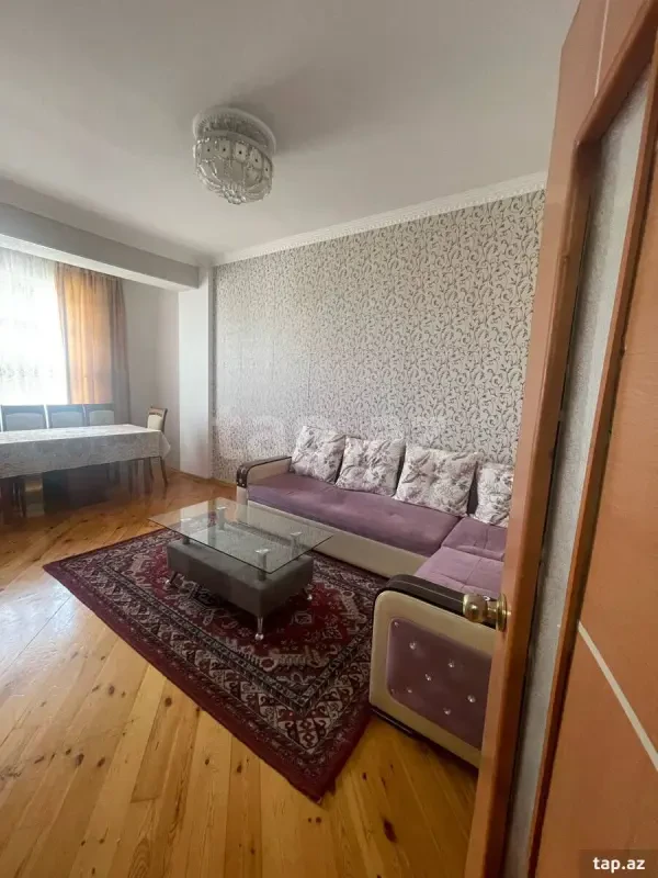 Kirayə verilir 2 otaqlı yeni tikili 65 m²
